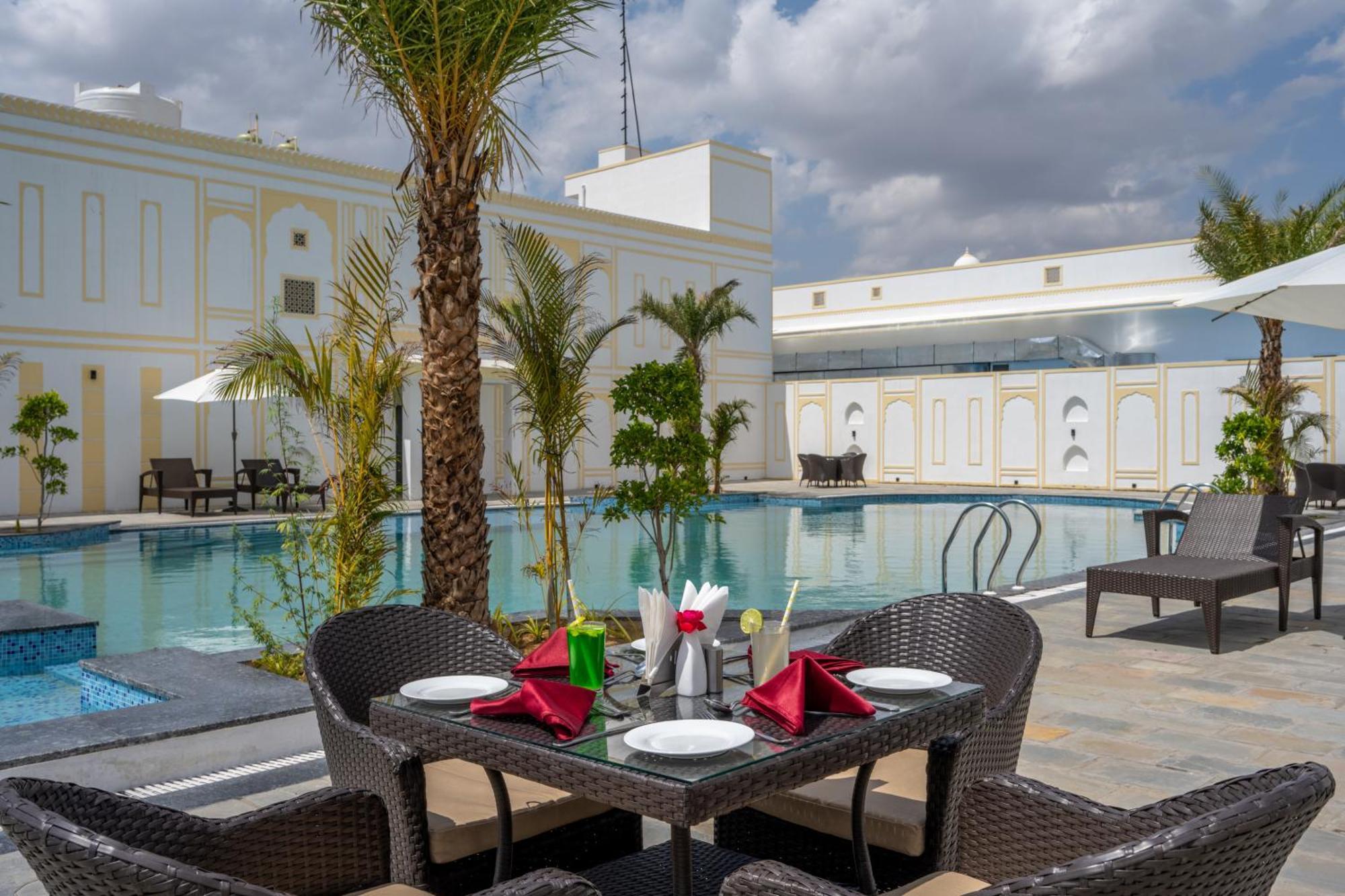 Hukamgarh - A Luxury Boutique Resort Nawalgarh Екстериор снимка